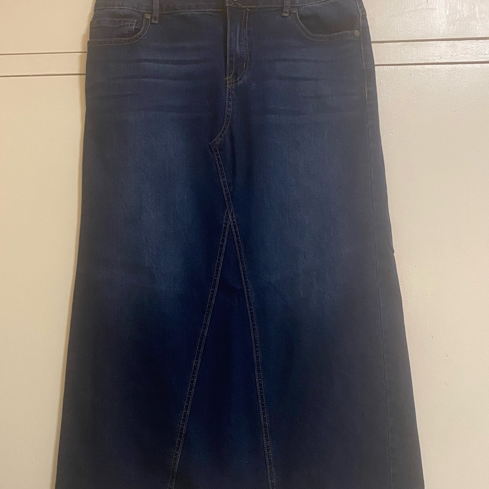 Women's Dark Blue Denim Jeans